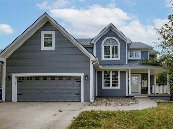 2402 Summit Trl, Kearney, MO 64060