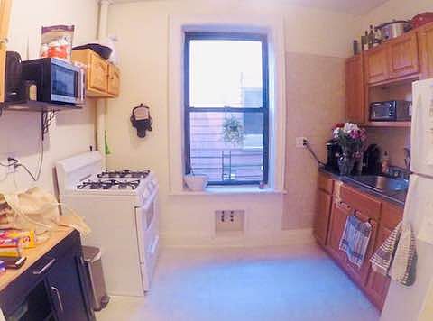4th image of 3033 32nd St APT 1F