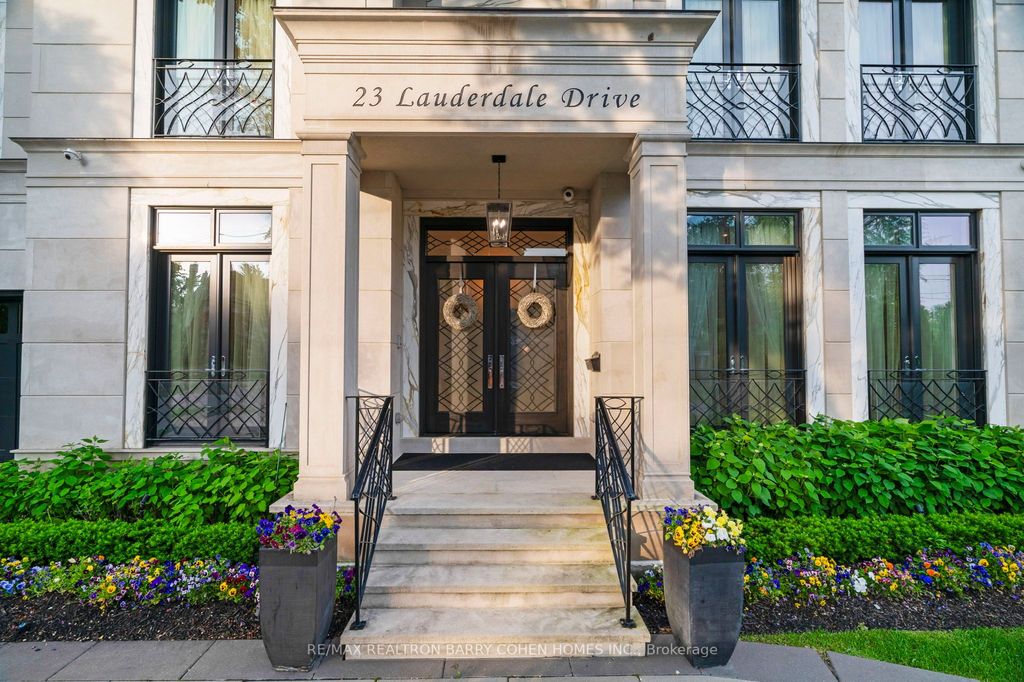 23 Lauderdale Dr, Toronto, ON - View 4