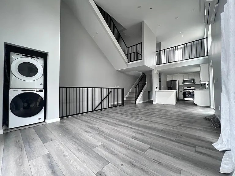 11344 Hatteras St #B12 — Photo 77