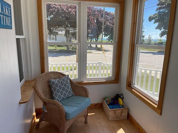 Front screen in porch. Lake Michigan is 88 steps from here. Listen to the waves!