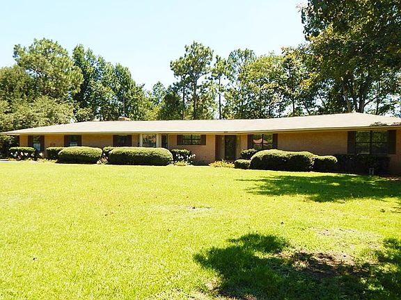 2nd image of 1039 Kismet Dr