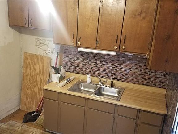 2nd image of 2657 Williams Grant Reynolds Dr