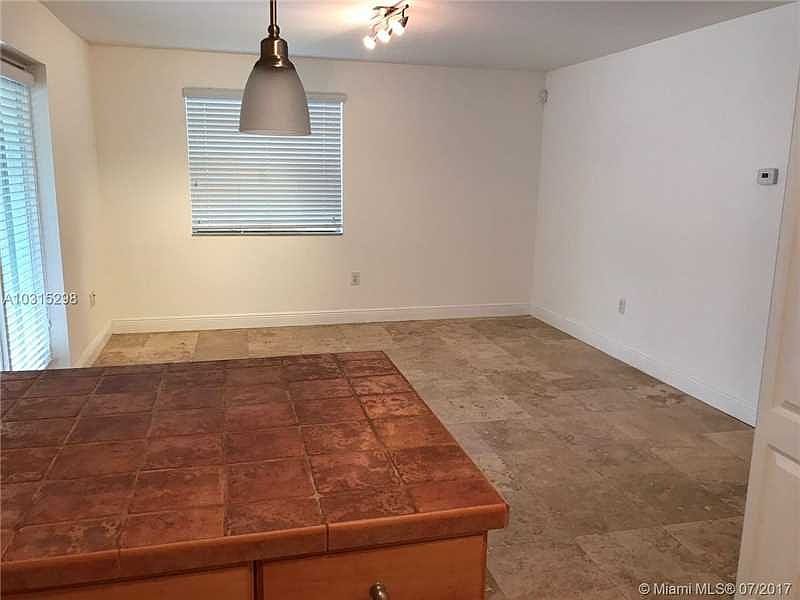 1st image of 2760 W Trade Ave