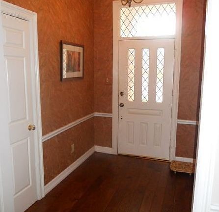 2nd image of 7315 Briarnoll Dr