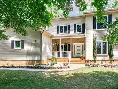509 Get A Way Ln, Bahama, NC, 27503