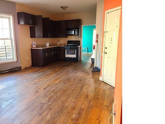 5th image of 617 Bramhall Ave APT 1R