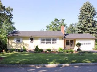 386 Commonwealth Ave, Springfield, MA 01108