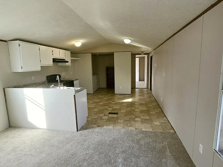 103 S Haynes St — Photo 3