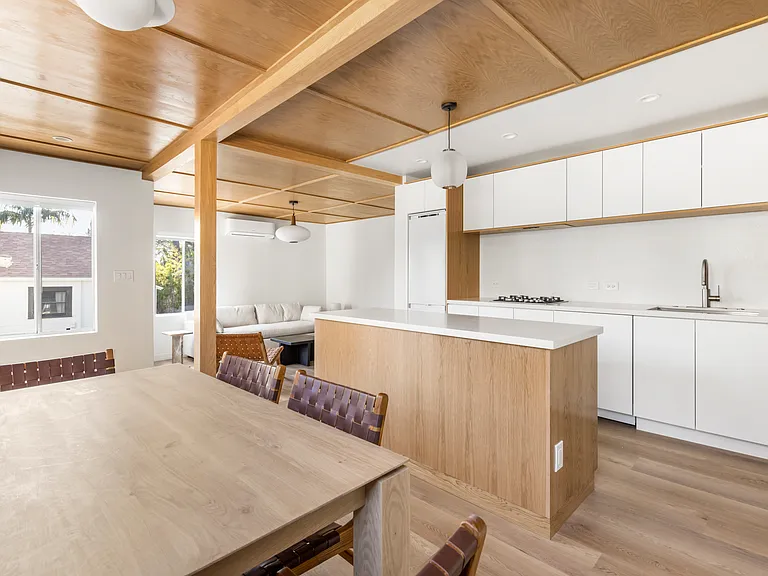 1400 Carroll Ave #2 — Photo 4