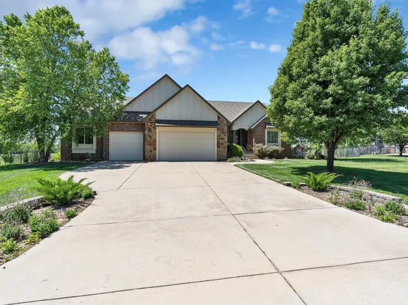 3045 Willow Crk, Rose Hill, KS 67133