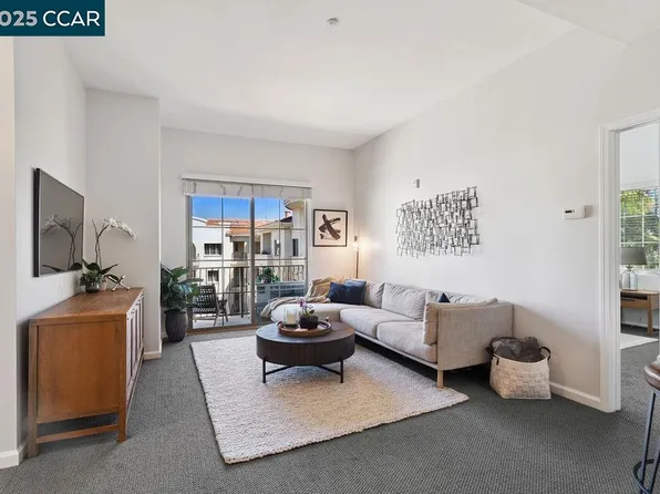 1315 Alma Ave APT 412, Walnut Creek, CA 94596