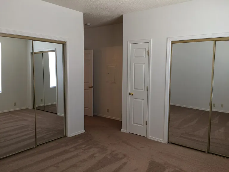 4308 Sabana Loop SE #C — Photo 7