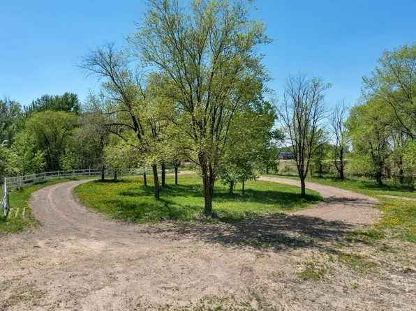 8242 52nd St, Princeton, MN 55371