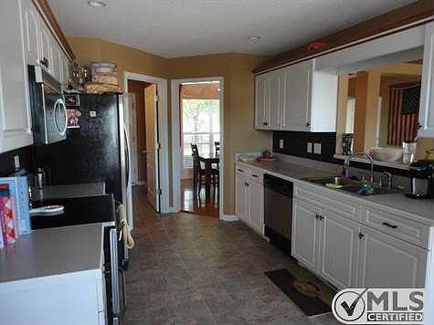 5th image of 3304 Sunny Slope Dr