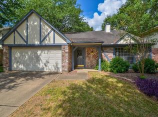7807 Maple Brook Ln, Houston, TX 77095