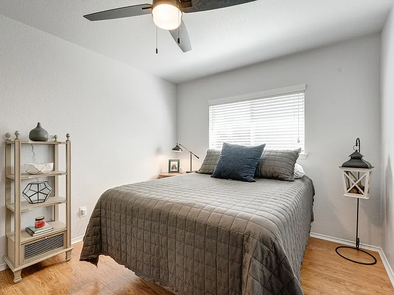 542 Del Mar Dr — Photo 19