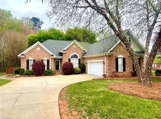 120 Serenity Pointe Dr, Kernersville, NC 27284