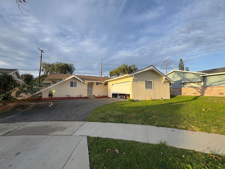 1st image of 11645 Goldendale Dr