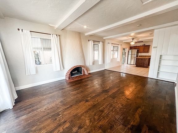2nd image of 2721 San Francisco Ave