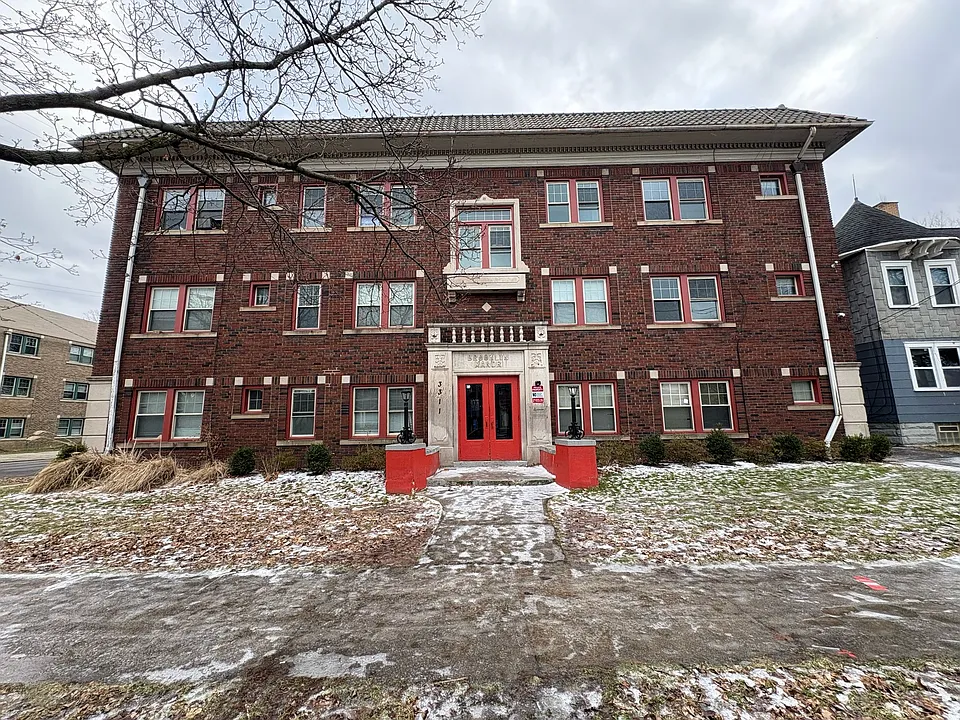 Brooklyn Manor