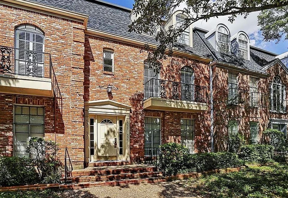 1st image of 559 N Post Oak Ln #559