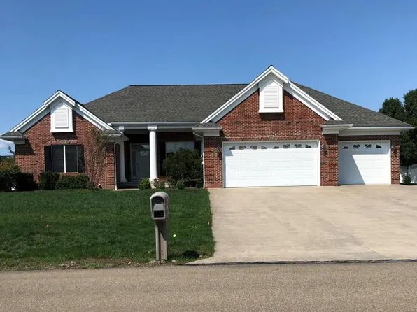 12 Royal Crest Rd, Horseheads, NY 14845