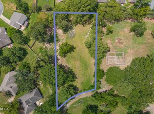 Woody Dr, Brandon, MS 39047