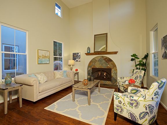 3rd image of 7516 Garden Ct