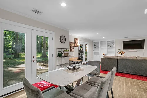 105 Fernande Dr Photo 1