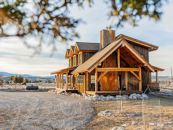 2nd image of 111 Boulder Patch Rd