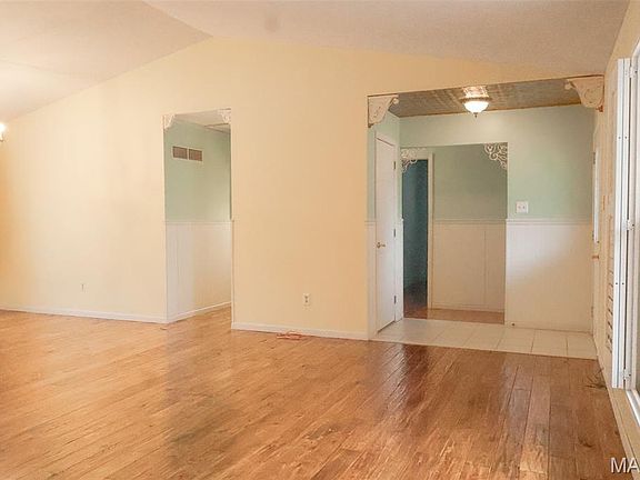 5th image of 2111 Chatport Rd