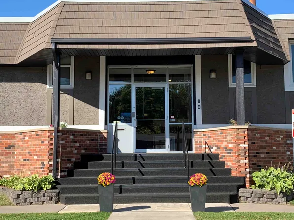 Moonraker Apartments