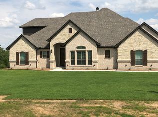 125 Woodlot Ln, Azle, TX 76020