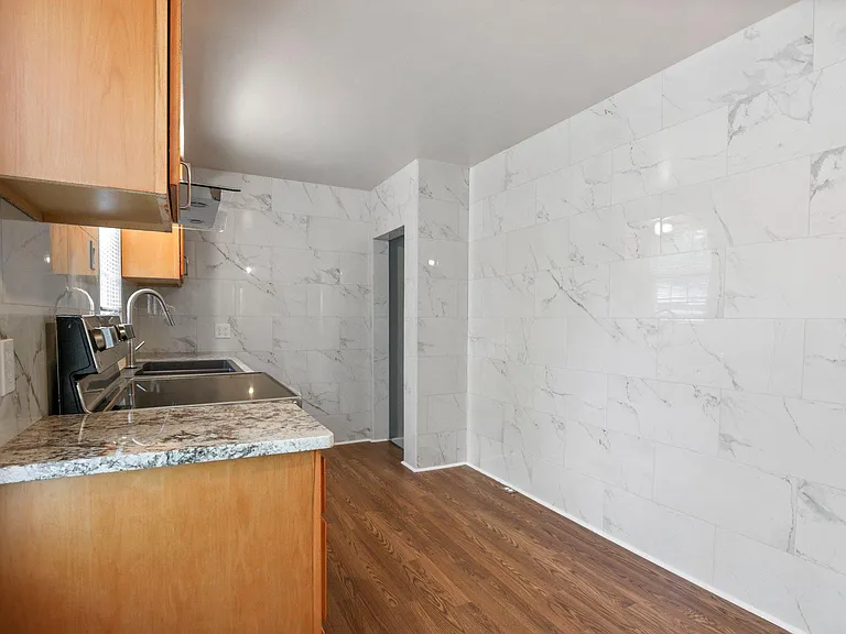 1778 Kenny Rd — Photo 7