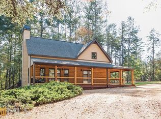 5963 Blackberry Ln, Buford, GA 30518