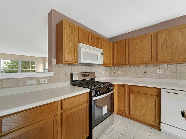 62 E Clare Ct #62 — Photo 7