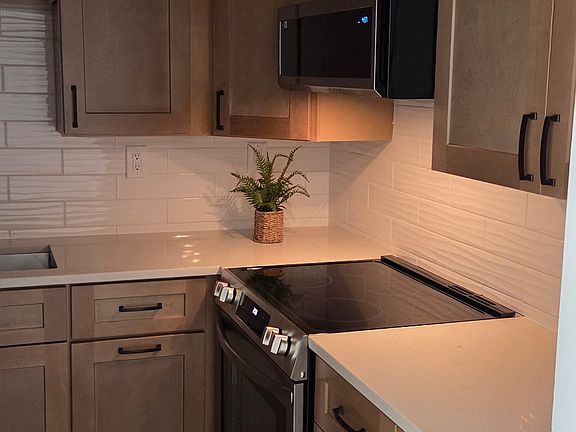 2nd image of 2431 W Madera Ct APT 301