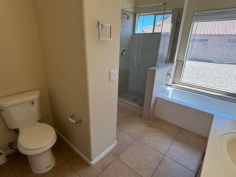 12721 W Palm Ln — Photo 12