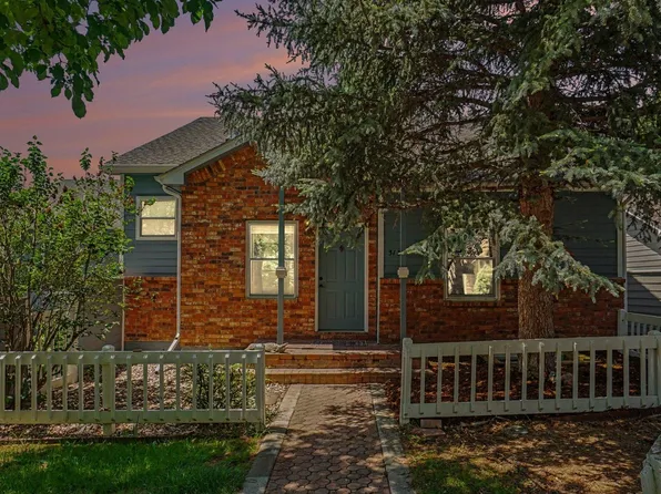 3134 Spinnaker Dr, Longmont, CO 80503
