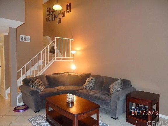 4th image of 1031 S Palmetto Ave #10