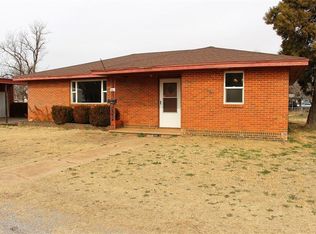 701 W Wilson St, Mangum, OK 73554