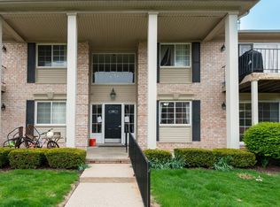 6115 Orchard Lake Rd APT 103, West Bloomfield, MI