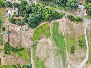 14 Sheep Pasture Rd, Southwick, MA 01077