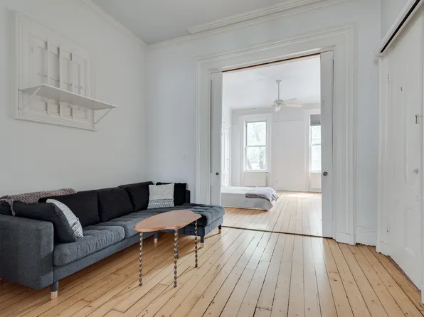 445 Grand Street image 12 of 28