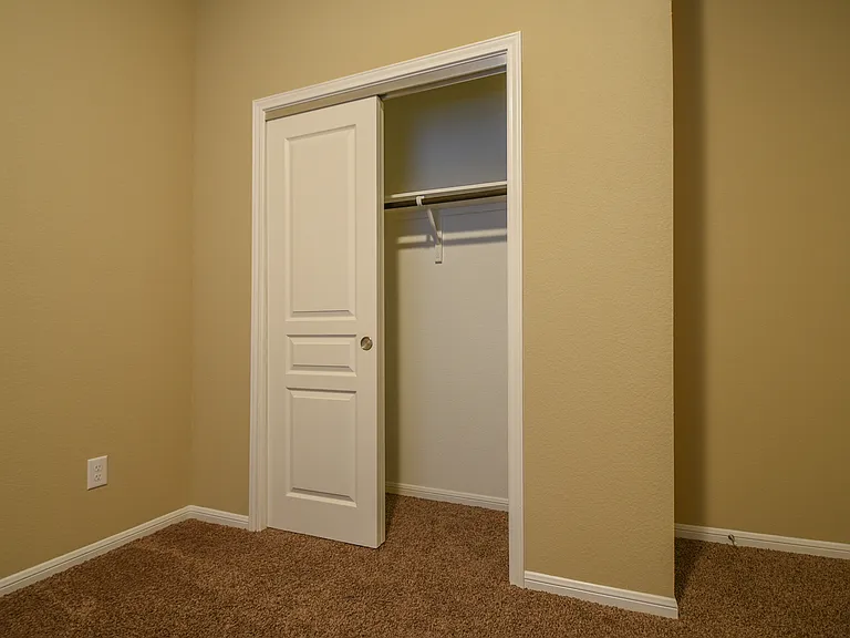 7712 Kendall Hill Dr — Photo 19