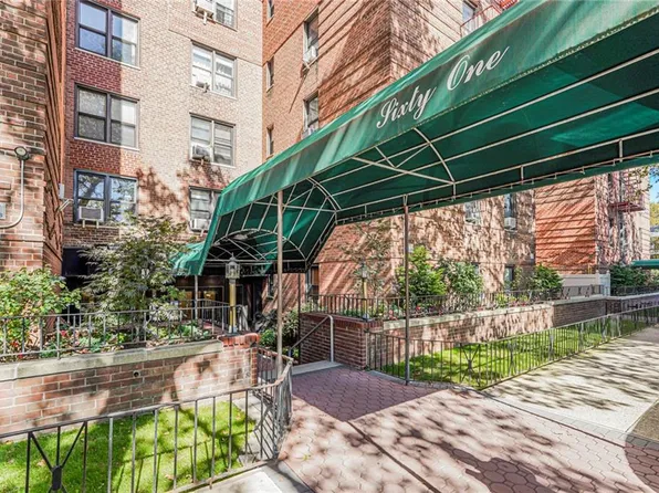 61 Oliver St APT 6F, Brooklyn, NY 11209