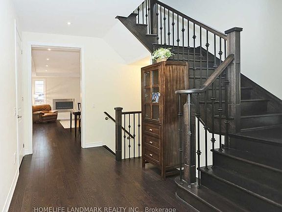 5th image of 349 Hartwell Way