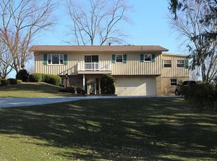 2239 Trares Rd, Mogadore, OH 44260