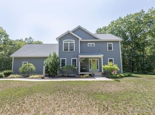 354 Maguire Rd, Kennebunk, ME 04043